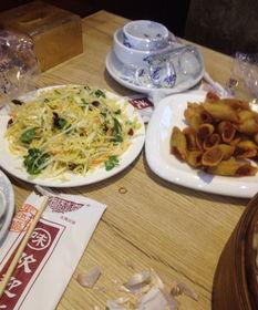 秦皇岛海港吃瓜,夏日炎炎，瓜果飘香，尽享海滨休闲时光